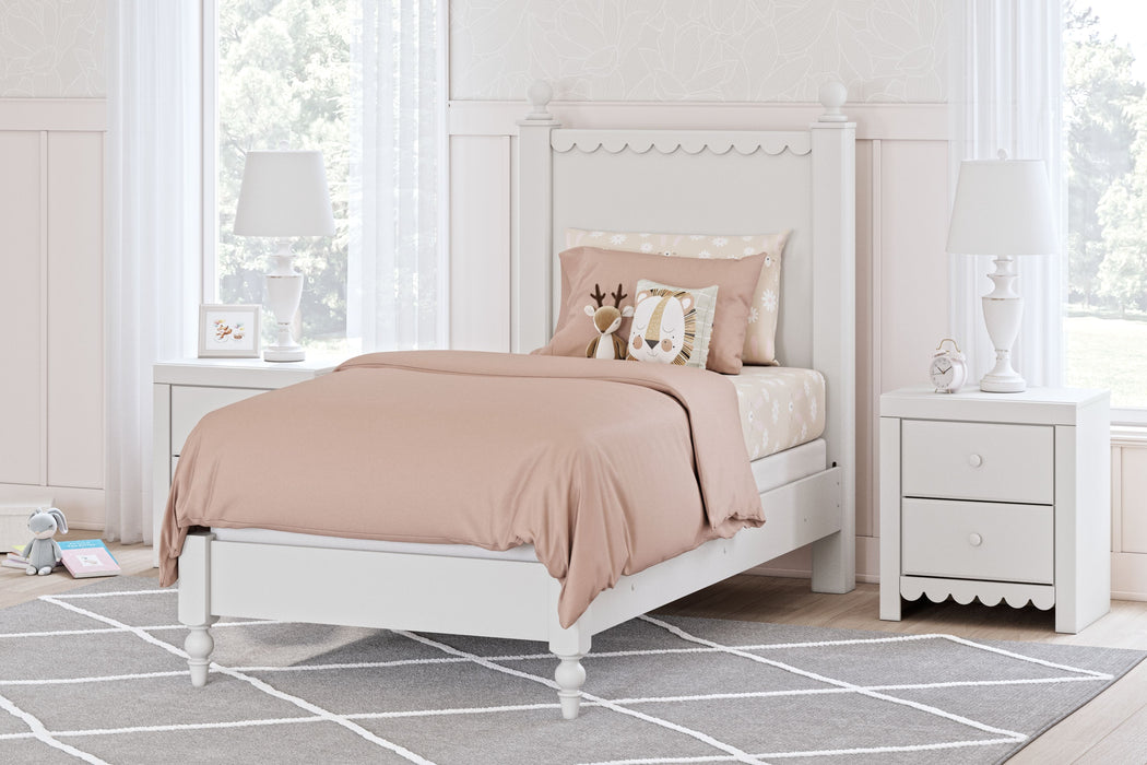 Mollviney - Panel Bed