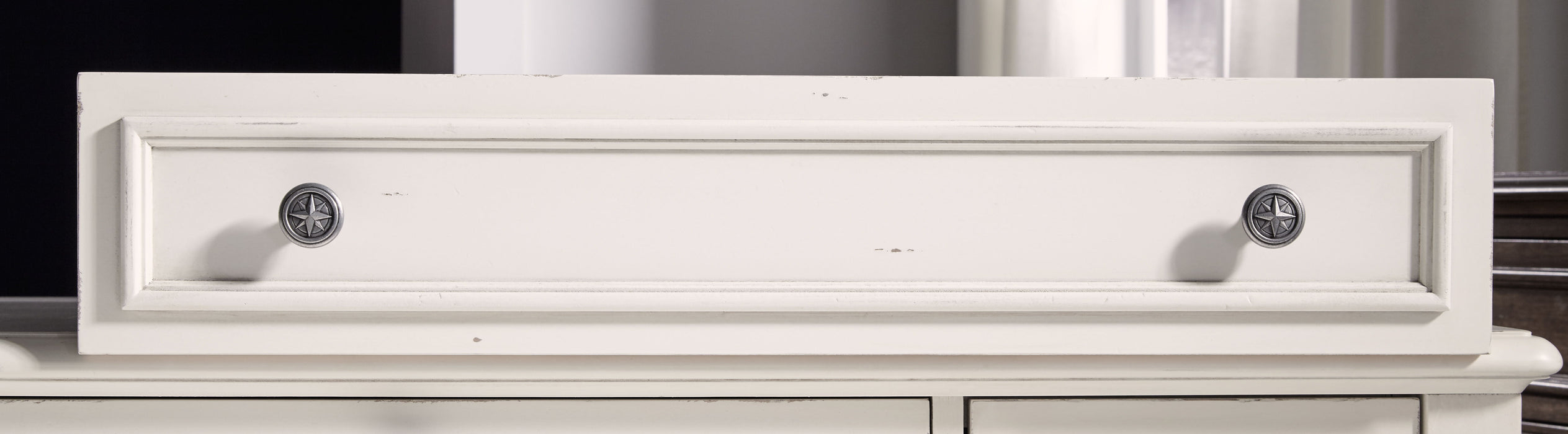 Lake House - Drawer Chest - Pebble White