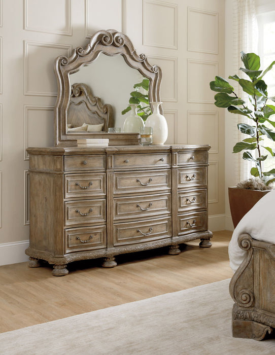 Castella - 12-Drawer Dresser