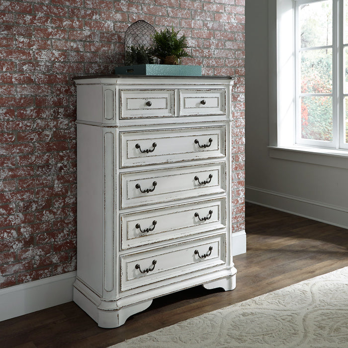 Magnolia Manor - Upholstered Bedroom Set