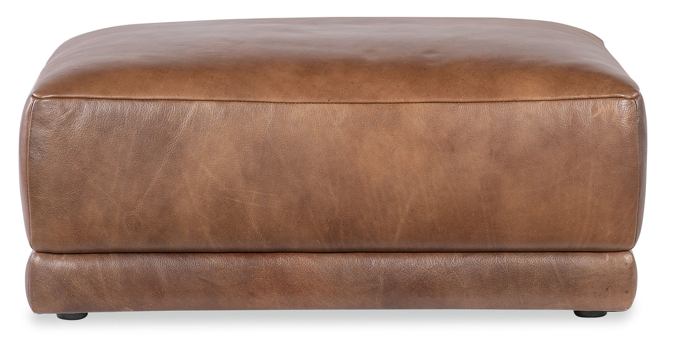 SS - Fleetwood Ottoman - Brown