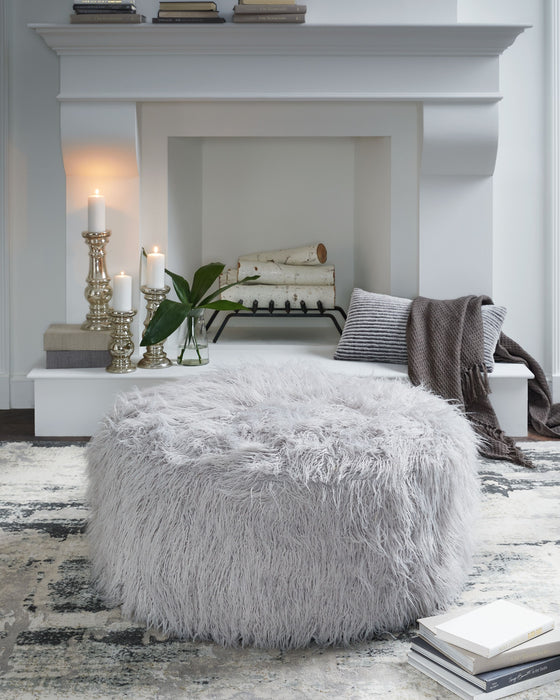 Galice - Oversized Ottoman