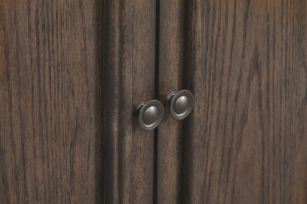 Saddle Creek - Server - Timber Brown