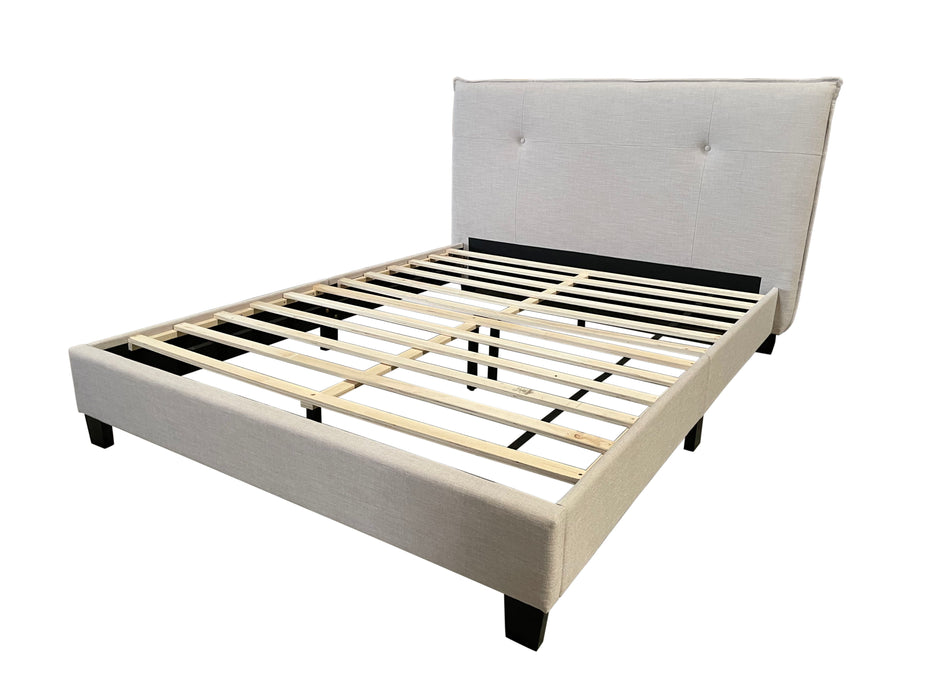 Sawyer - Welted Buttoned Platform Bed