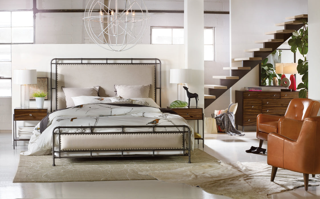 Studio 7H - Upholstered Bed