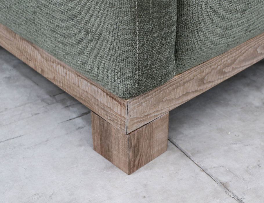 Samba - Armless Chair