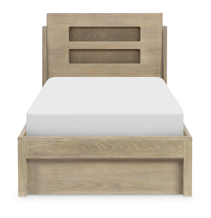 District - Complete Panel Bed