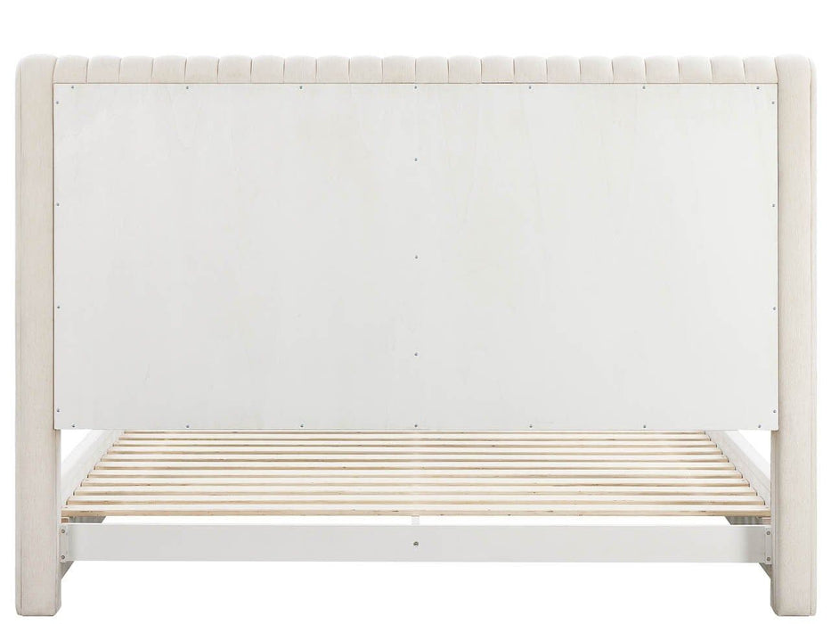 Modern - Strata Bed