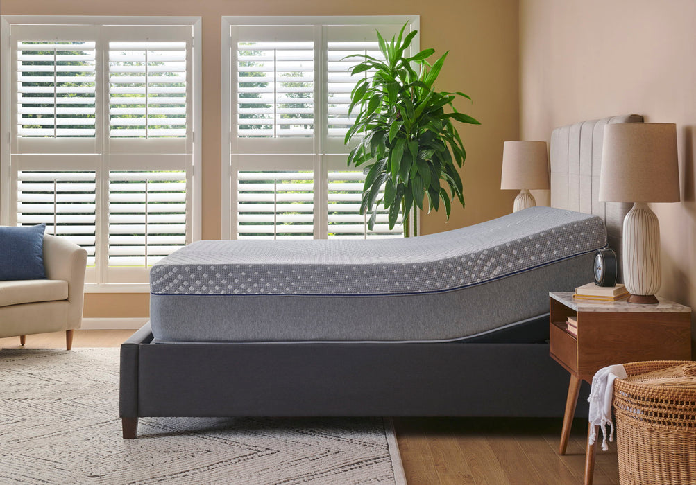 Posturepedic Chablis Firm Hybrid Mattress