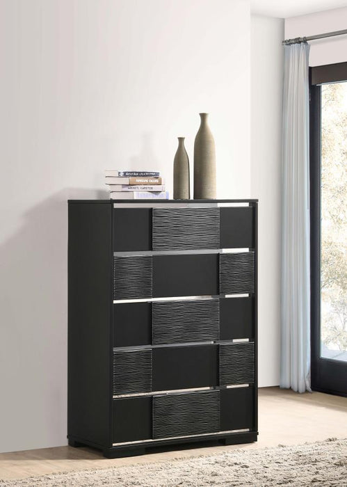 Blacktoft - 5-Drawer Chest - Black