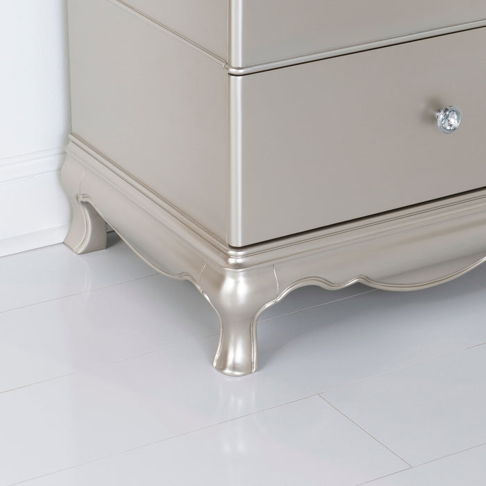 Vogue - Dresser - Pearl Silver